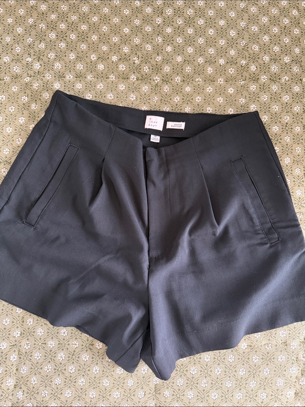 a new day Black shorts